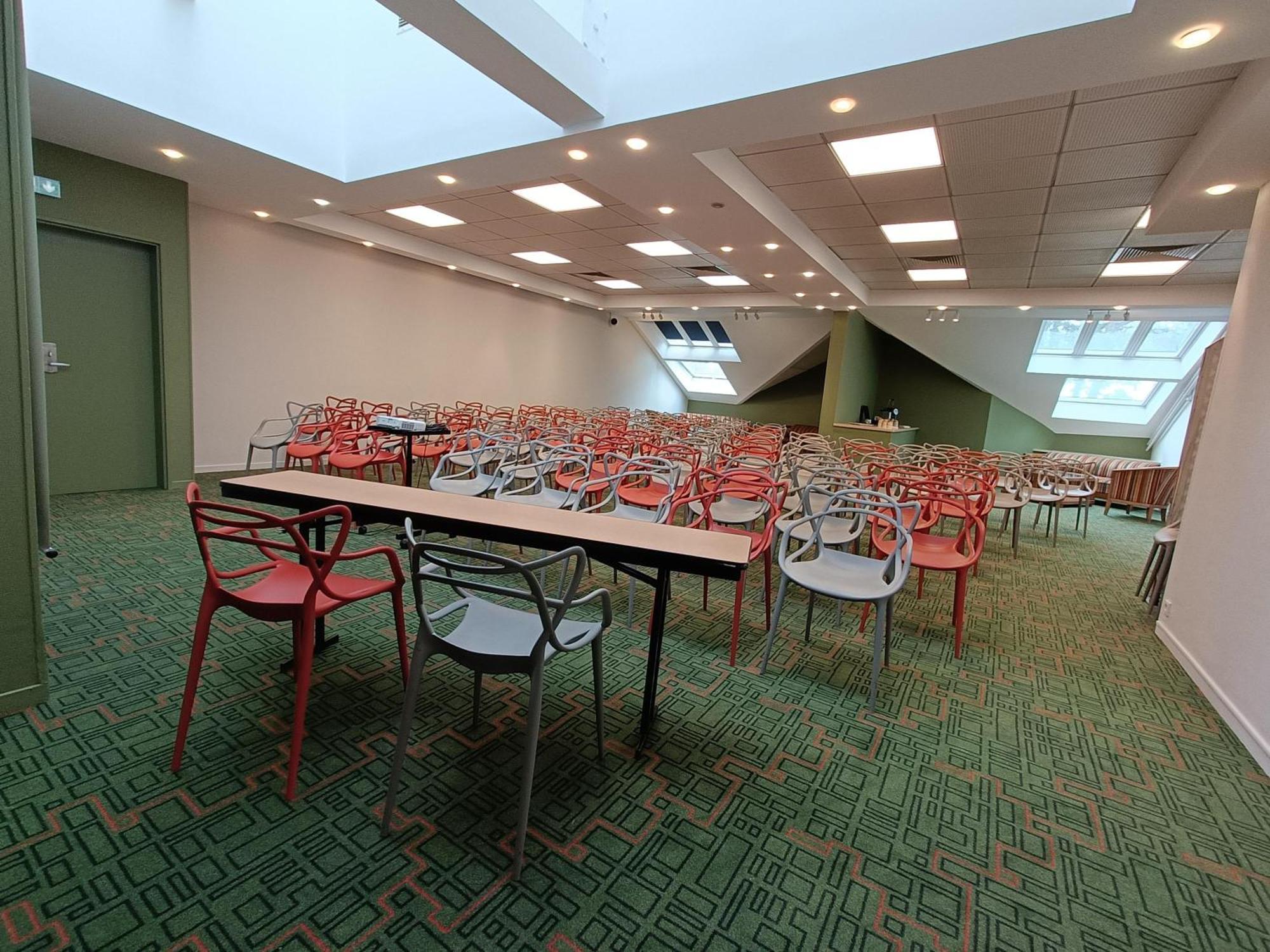 Ibis Styles Lisieux Normandie Exterior photo